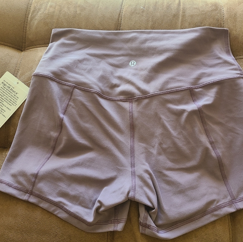 Lululemon align shorts 4"